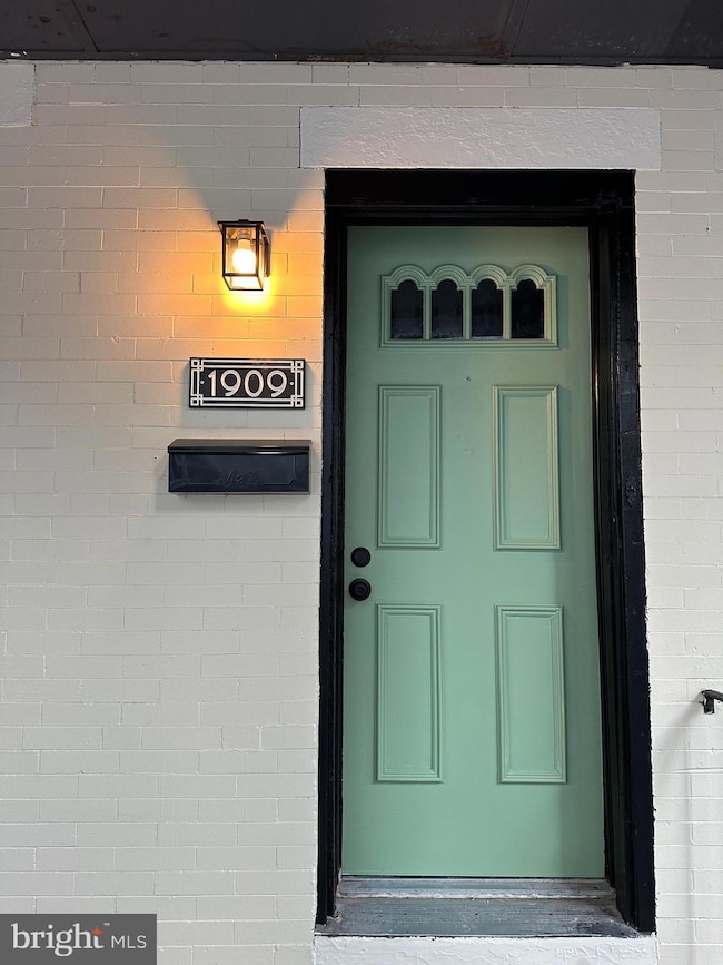 1909 S Hemberger St, Philadelphia, PA 19145 - photo 2