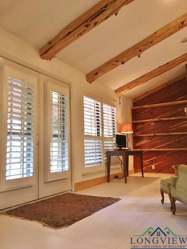 321 Amberwood Cir, Tyler, TX 75701 - photo 6