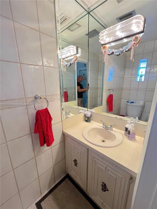 1320 W 71st St, Hialeah, FL 33014 - photo 6