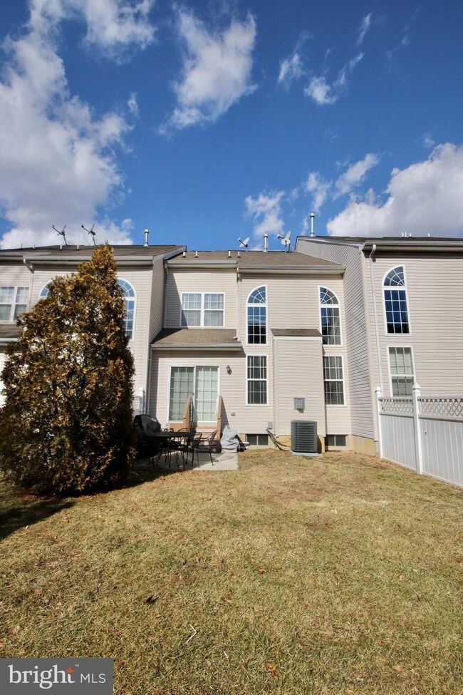 167 Pennsbury Ln, Woodbury, NJ 08096 - photo 3