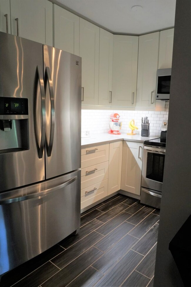 4209 Inverness St unit 19, Dexter, MI 48130 - photo 6