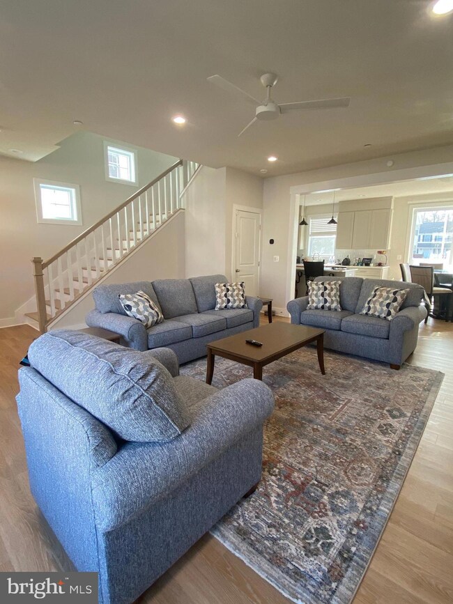 1205 Hawthorne St, Shady Side, MD 20764 - photo 6