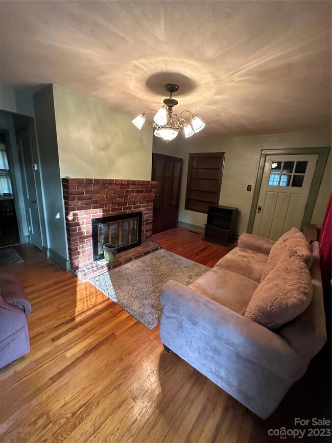 348 Westwood Dr, Statesville, NC 28677 - photo 2