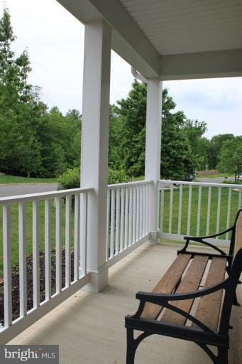 5928 Moonbeam Dr, Woodbridge, VA 22193 - photo 5