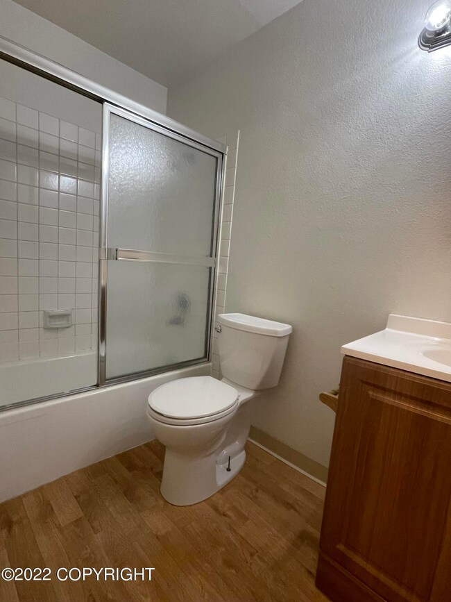 3400 Eureka St unit 314, Anchorage, AK 99503 - photo 5