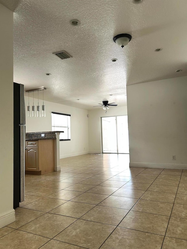 819 Hansen St, West Palm Beach, FL 33405 - photo 3