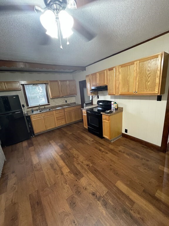 6 Columbus Ave unit 1, Taunton, MA 02780 - photo 2