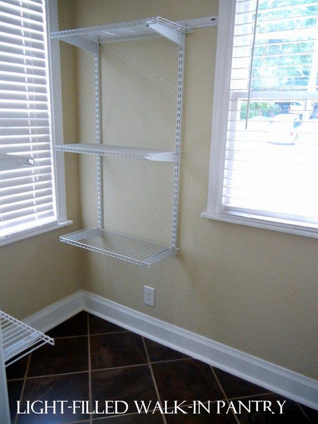 705 705 E Hudson St, Tyler, TX 75701 - photo 7