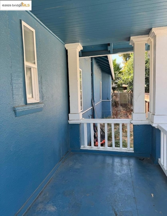 332 E 8th St, Pittsburg, CA 94565 - photo 4