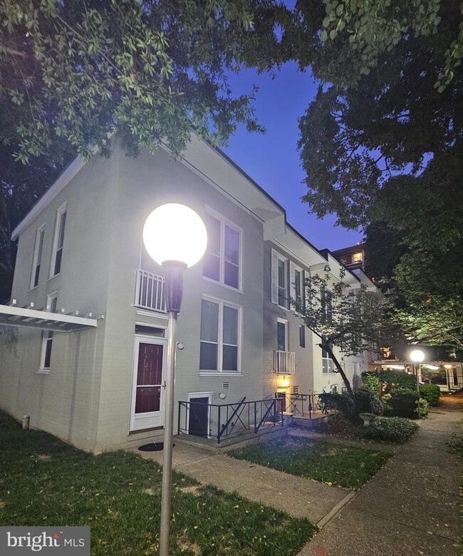 814 3rd St SW unit 214, Washington, DC 20024 - photo 5