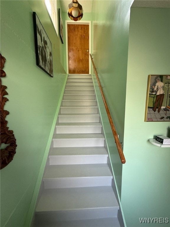 2436 Niagara Rd, Niagara Falls, NY 14304 - photo 5