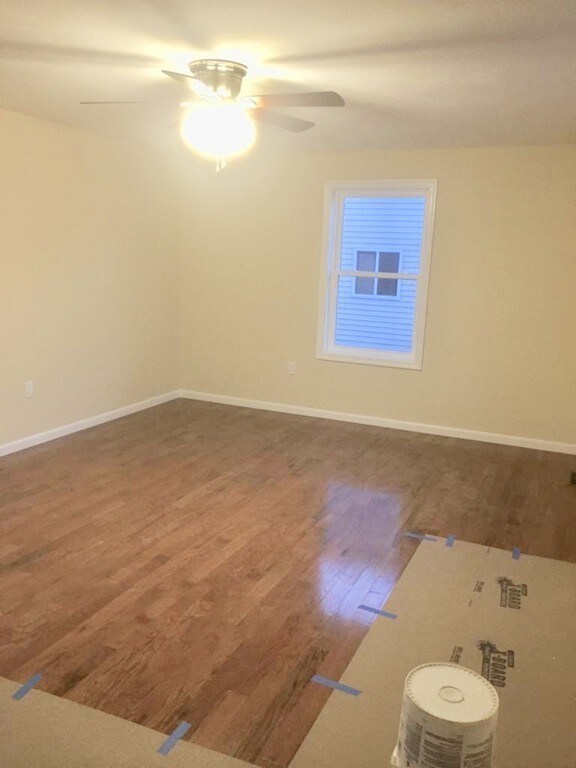 58 Dracut St, Lawrence, MA 01843 - photo 6