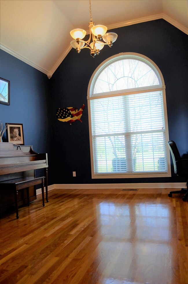 165 Avery Ct, Manchester, TN 37355 - photo 5