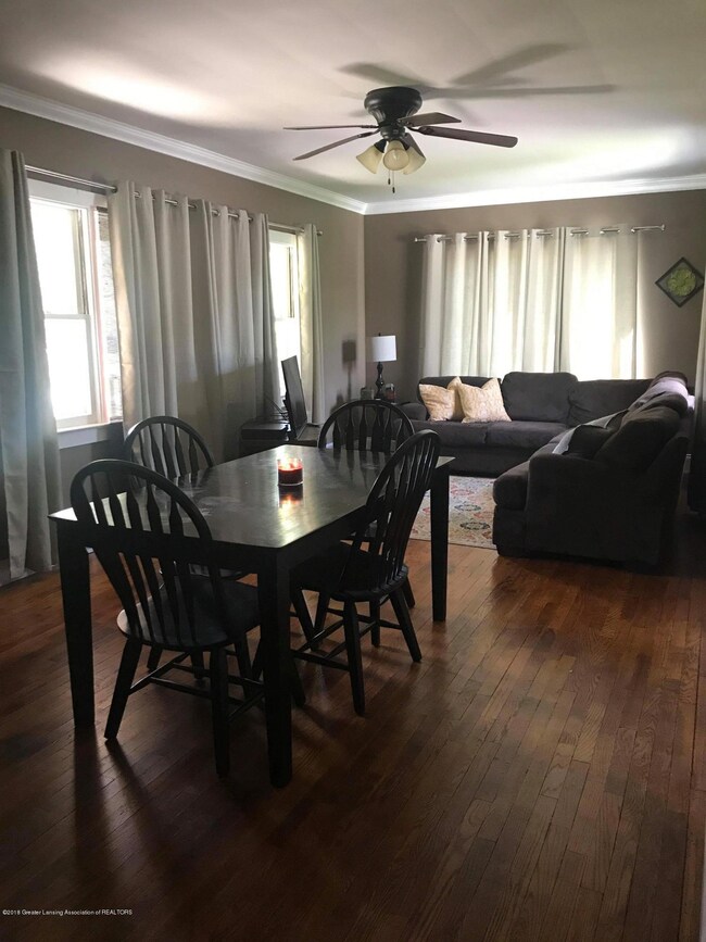 821 Clark Rd, Lansing, MI 48917 - photo 5