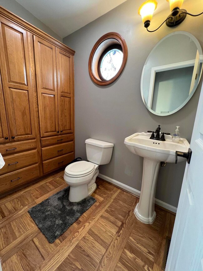 Powder room