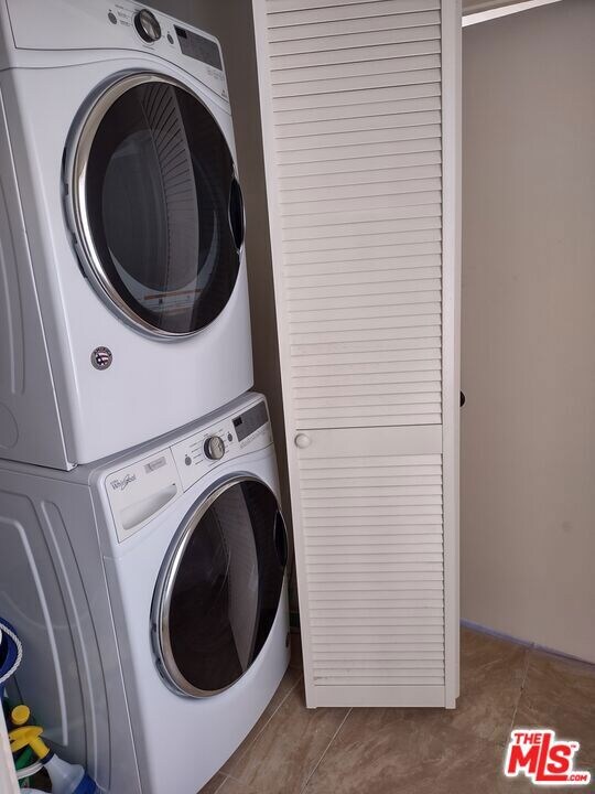 2142 S Victoria Ave, Los Angeles, CA 90016 - photo 7