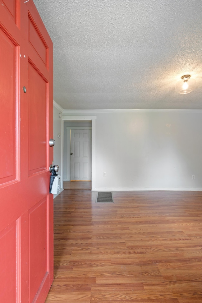 1004 Billy Lee St, Columbia, TN 38401 - photo 4