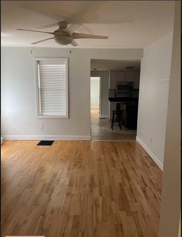 451 W Fourth St unit 1, Boston, MA 02127 - photo 2