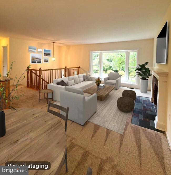 12305 Myterra Way, Herndon, VA 20171 - photo 4