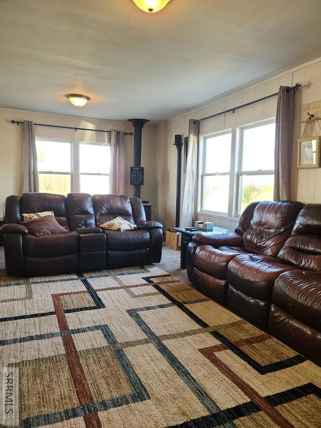 917 W Highway 26, Blackfoot, ID 83221 - photo 2