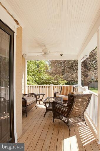 8611 Lynbrook Dr, Bethesda, MD 20814 - photo 2