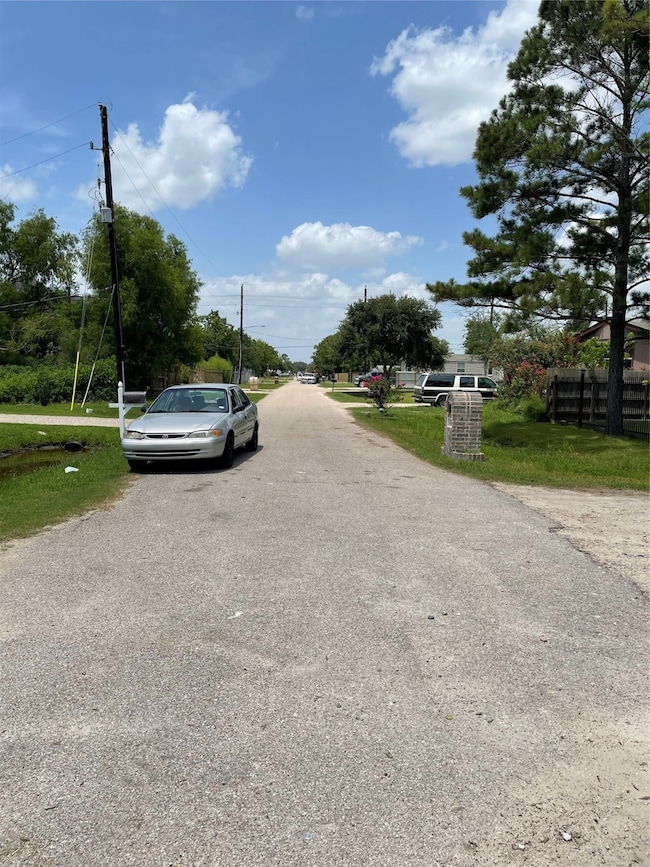 Bryan Ave. It ends on the lot.