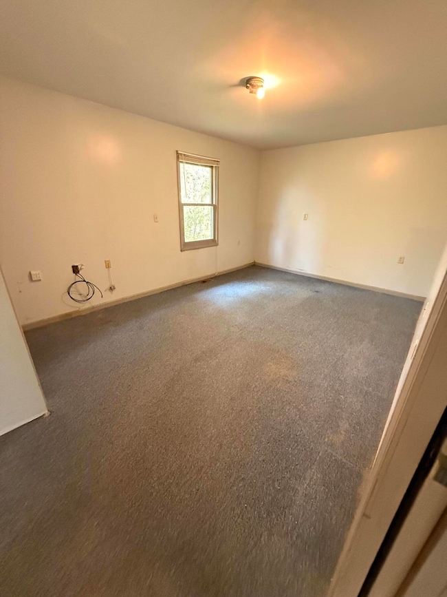 543 N Dennis Rd, Ludington, MI 49431 - photo 7