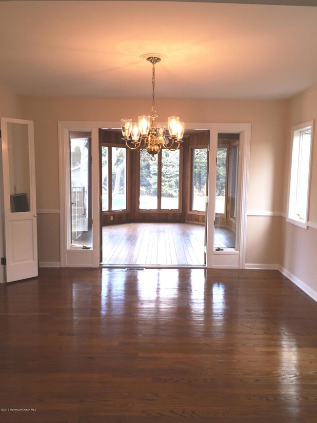 Dining room.jpg