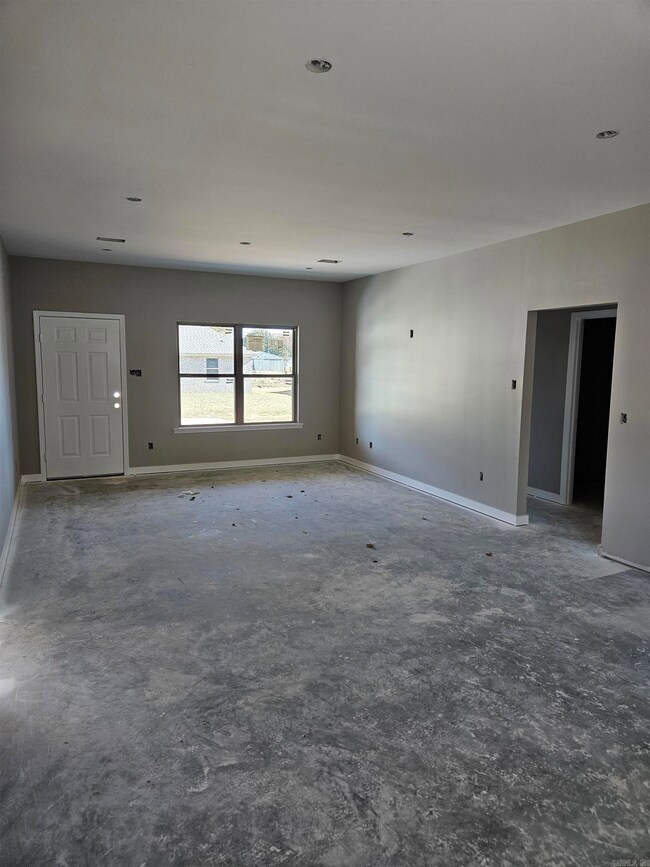 924 S Fir St, Beebe, AR 72012 - photo 2