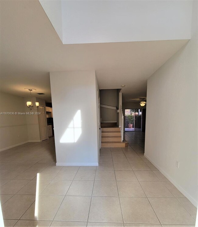 248 Magnolia Ave, Davie, FL 33325 - photo 5