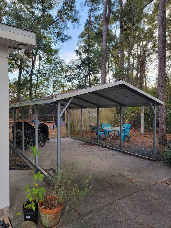 17 Summer Brooke Ln, Crawfordville, FL 32327 - photo 3