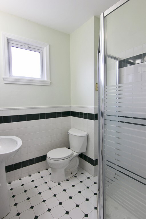 989 Boylston St unit 989, Newton, MA 02461 - photo 6