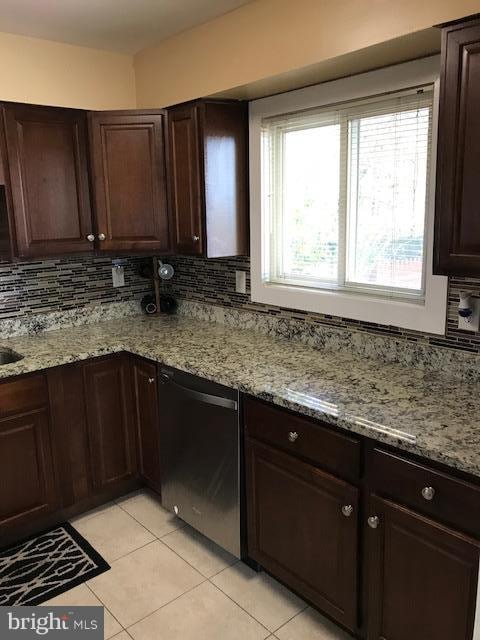 6504 Columbia Terrace, Hyattsville, MD 20785 - photo 3