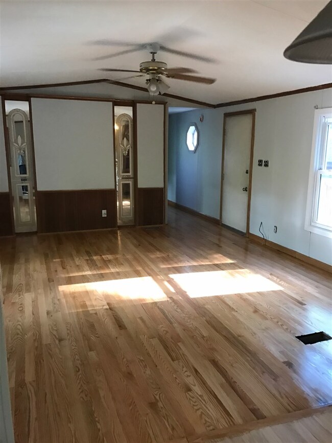 647 Berry River Rd, Barrington, NH 03825 - photo 4