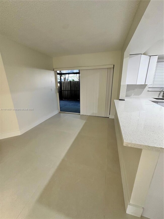 5151 SW 121st Terrace, Cooper City, FL 33330 - photo 6