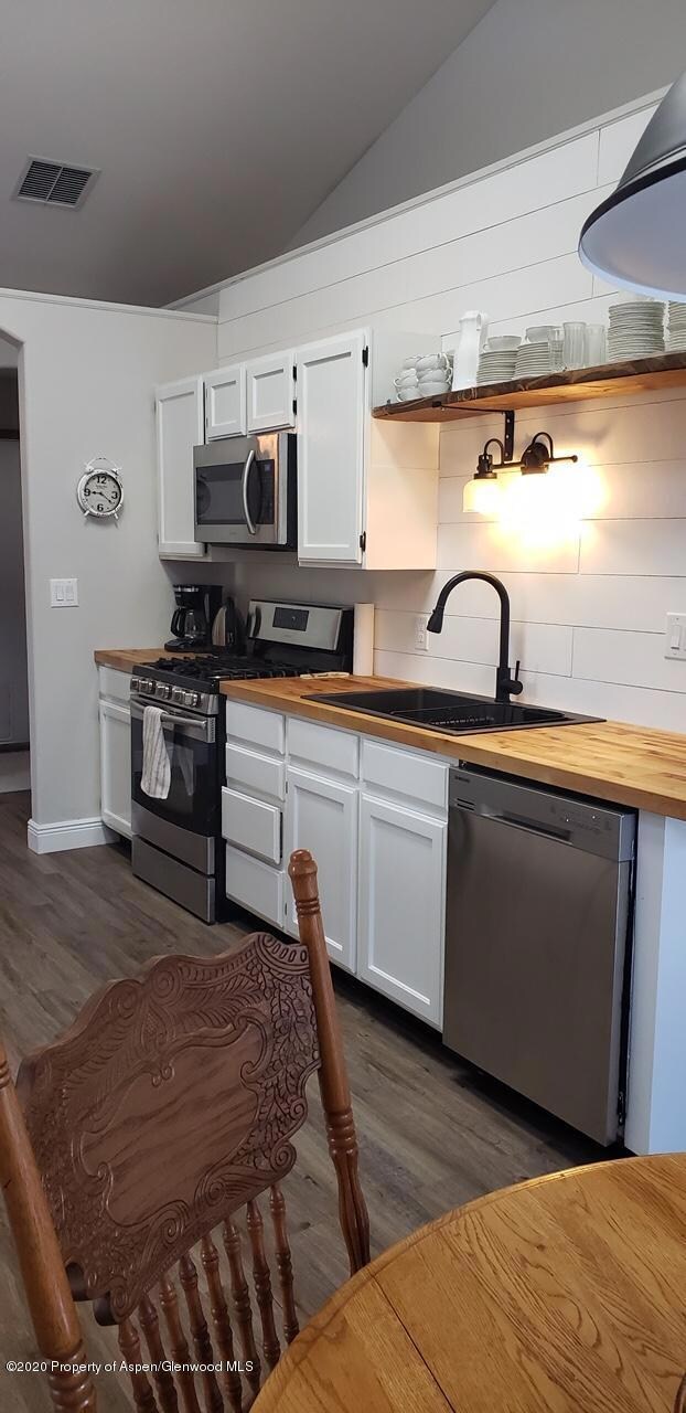 Kitchen (3)