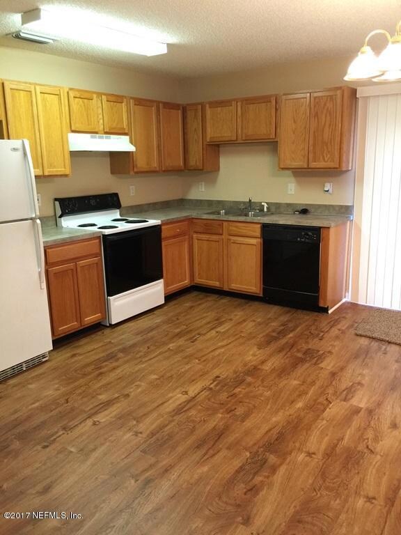 4205 Lindy Trail, Jacksonville, FL 32210 - photo 3