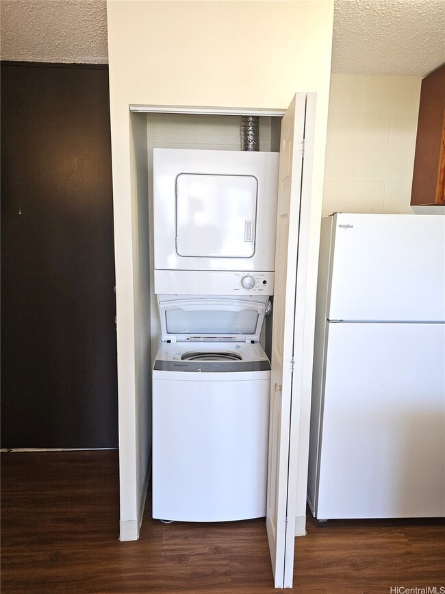 The Hausten unit 905, Honolulu, HI 96826 - photo 5