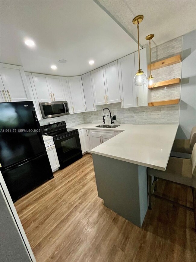 1750 W 56th St unit 211, Hialeah, FL 33012 - photo 3