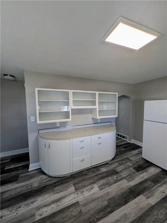 545 Farnsworth Ave, Clairton, PA 15025 - photo 5