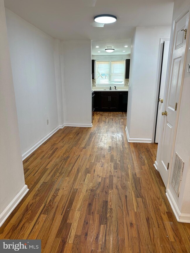 1258 S Merrimac Rd, Camden, NJ 08104 - photo 3