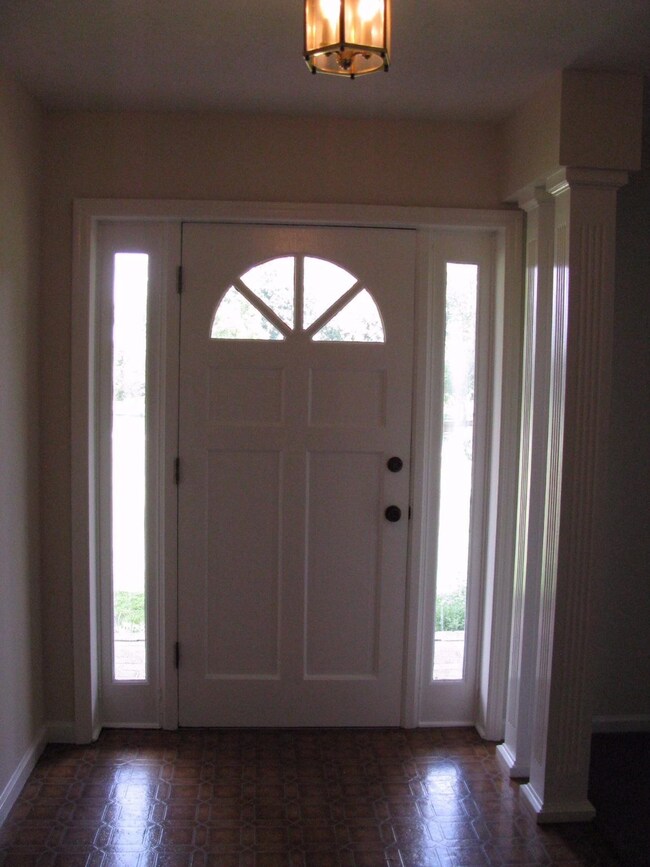 1665 Patterson Rd, Versailles, KY 40383 - photo 3