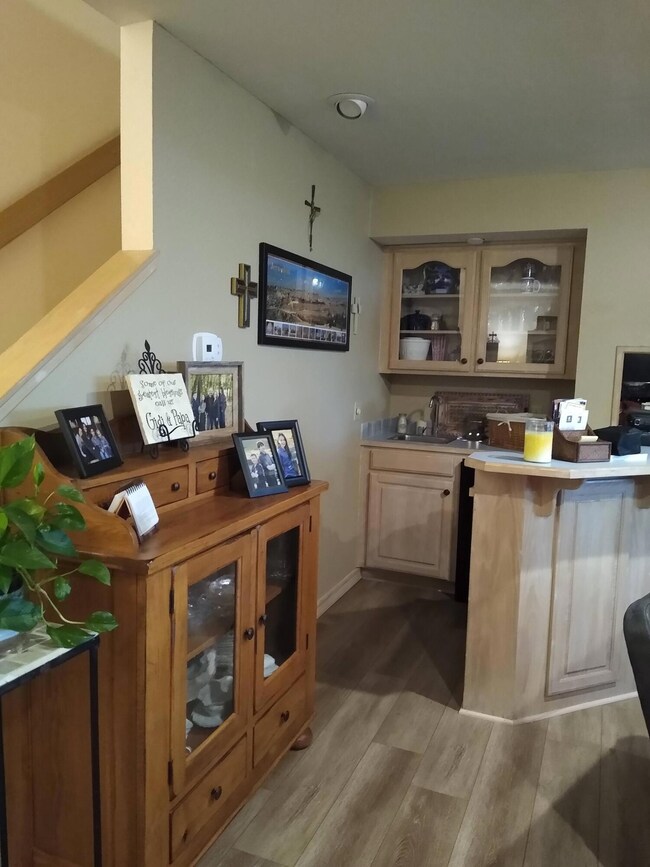 Down wet bar