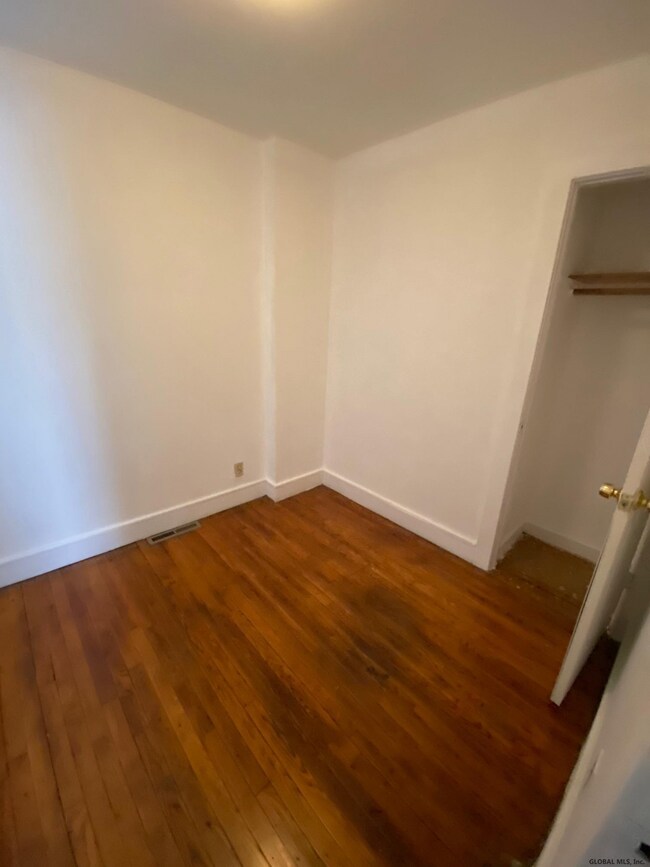 323 1st St, Albany, NY 12206 - photo 7