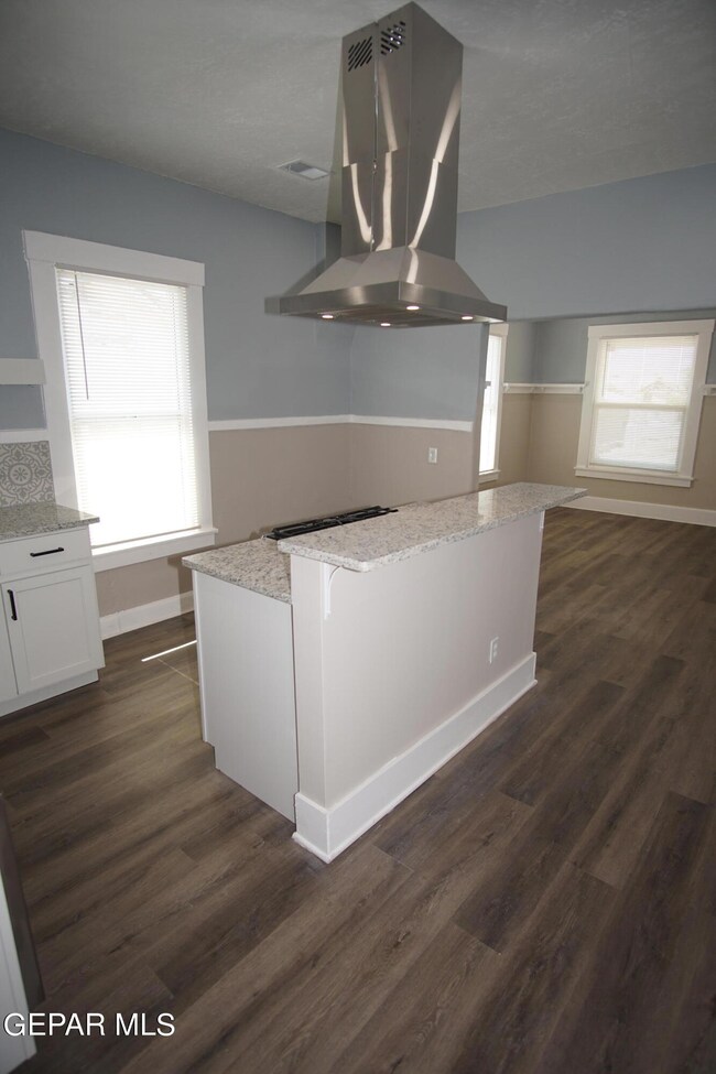 2405 Lebanon Ave, El Paso, TX 79930 - photo 7