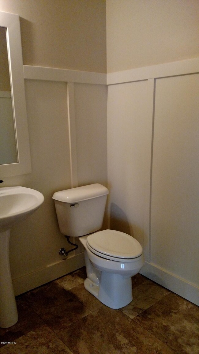 684 Braeside Dr SE unit 61, Byron Center, MI 49315 - photo 5