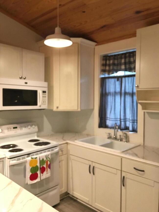 E082C3FB-4B63-437B-BD44-D5D0AE35E580