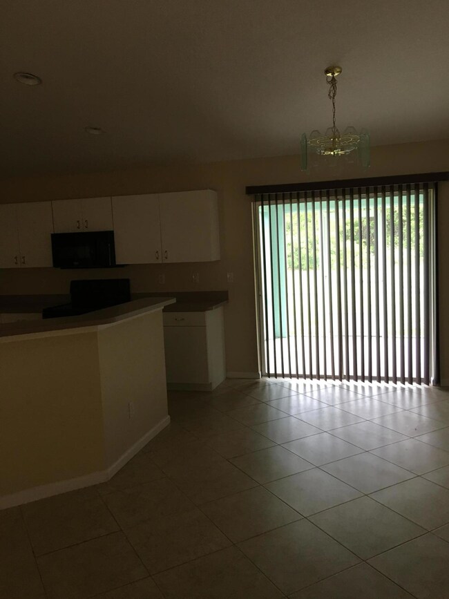 4121 SW Baltic St, Port Saint Lucie, FL 34953 - photo 4