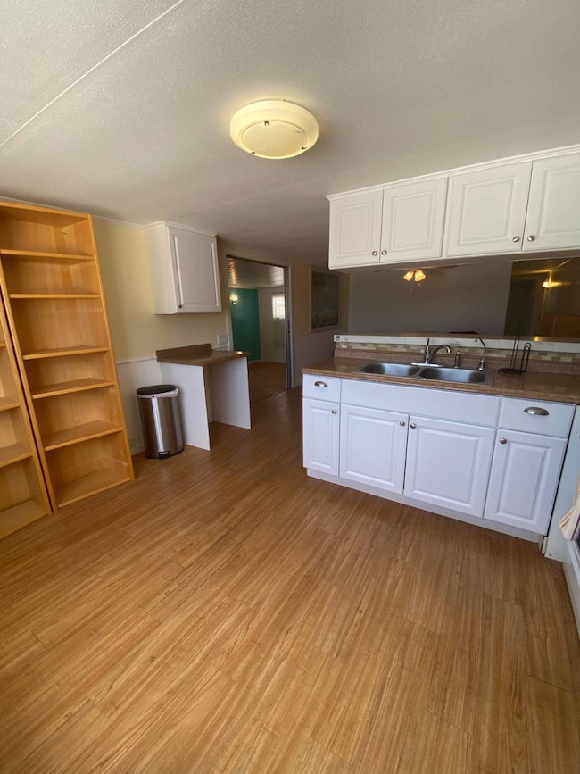 1681 Moonraker Dr unit 377, Ruskin, FL 33570 - photo 7