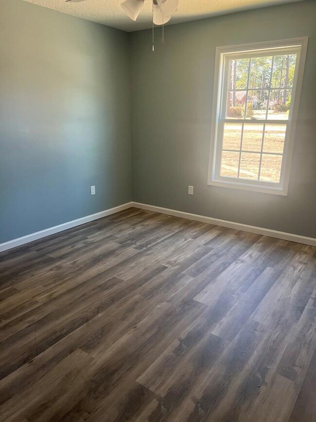 402 Letitia Ave N, Douglas, GA 31533 - photo 7